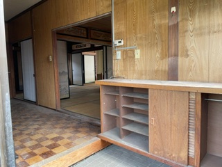 (玄関) (玄関)