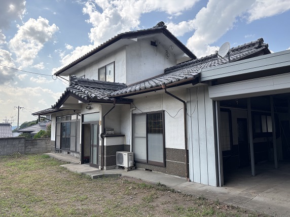 東御市滋野甲 建物